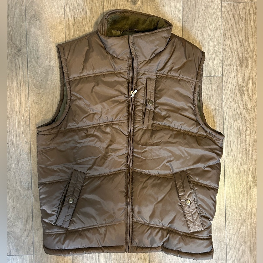 Medium TXT  Brown Puffer Vest